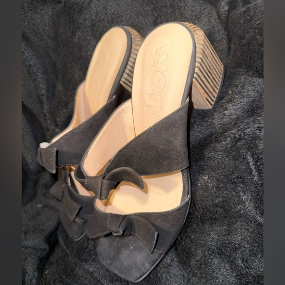 Wonders Black Suede Mules with Crisscross Straps - Picture 3 of 13